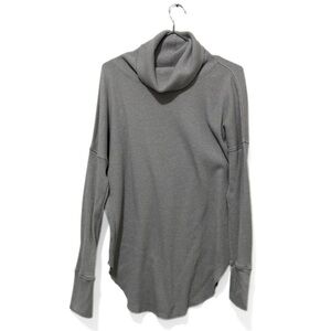 Babaton | Aritzia Heather Grey Waffle Knit Turtleneck LongSleeve Top Size Medium